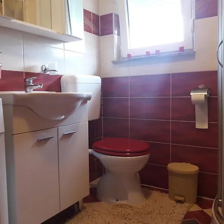 Apartman Hana Apartment