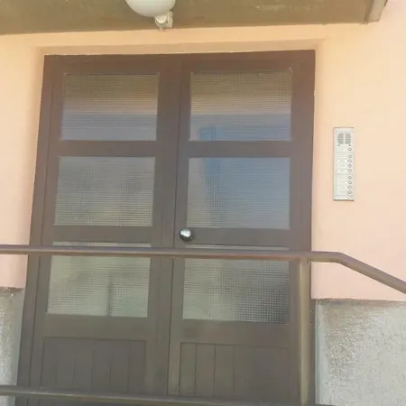 Apartman Hana *